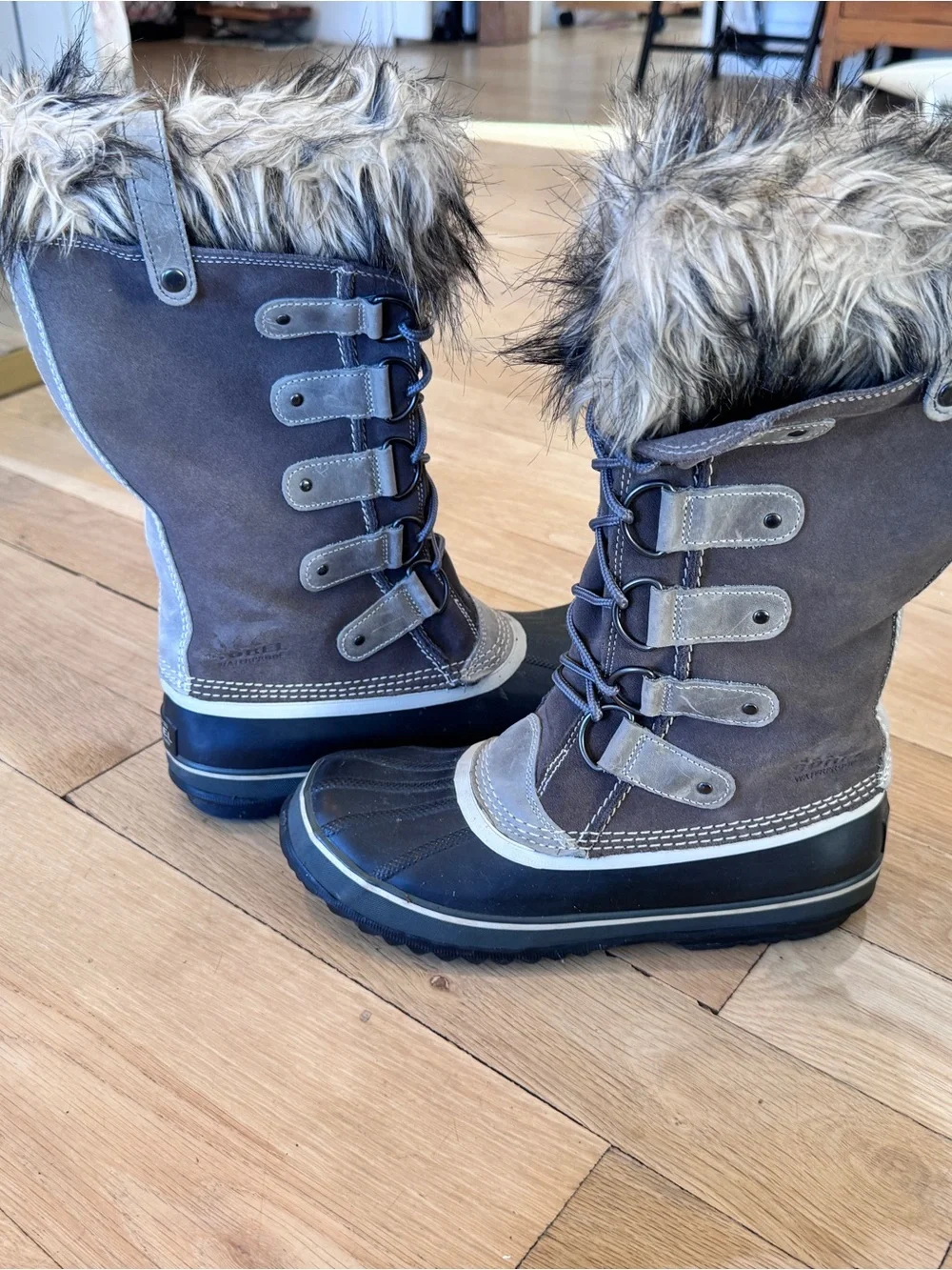 Sorel Brown & Gray Faux-Fur Lace-Up Winter Boots